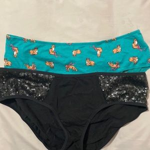 Victoria’s Secret lot of 2 panties